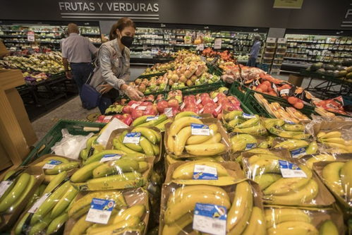 西班牙将从2023年起禁止销售塑料包装的水果和蔬菜